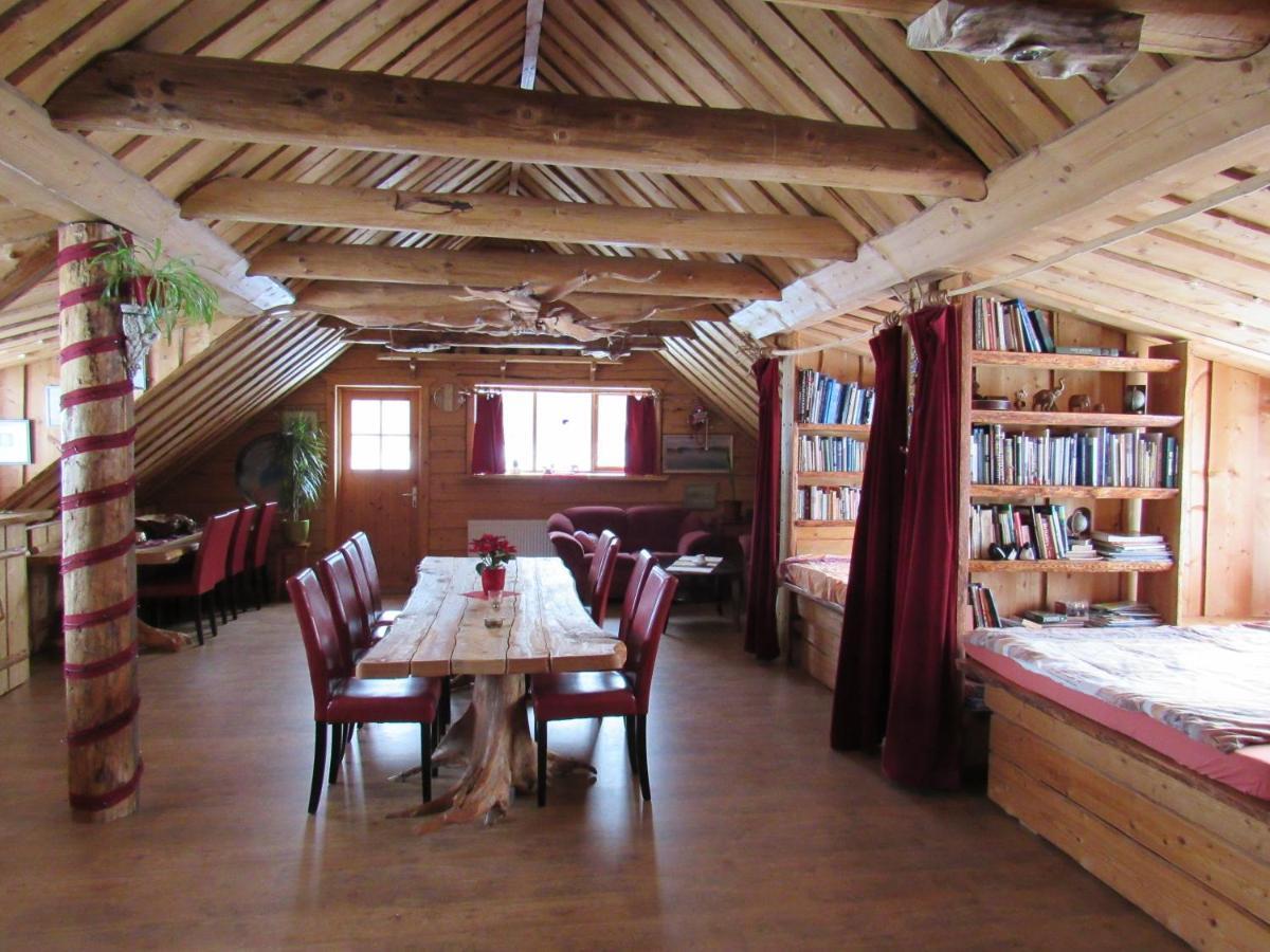 Holiday home Metsatu Valge Elevandi Puhkemaja *